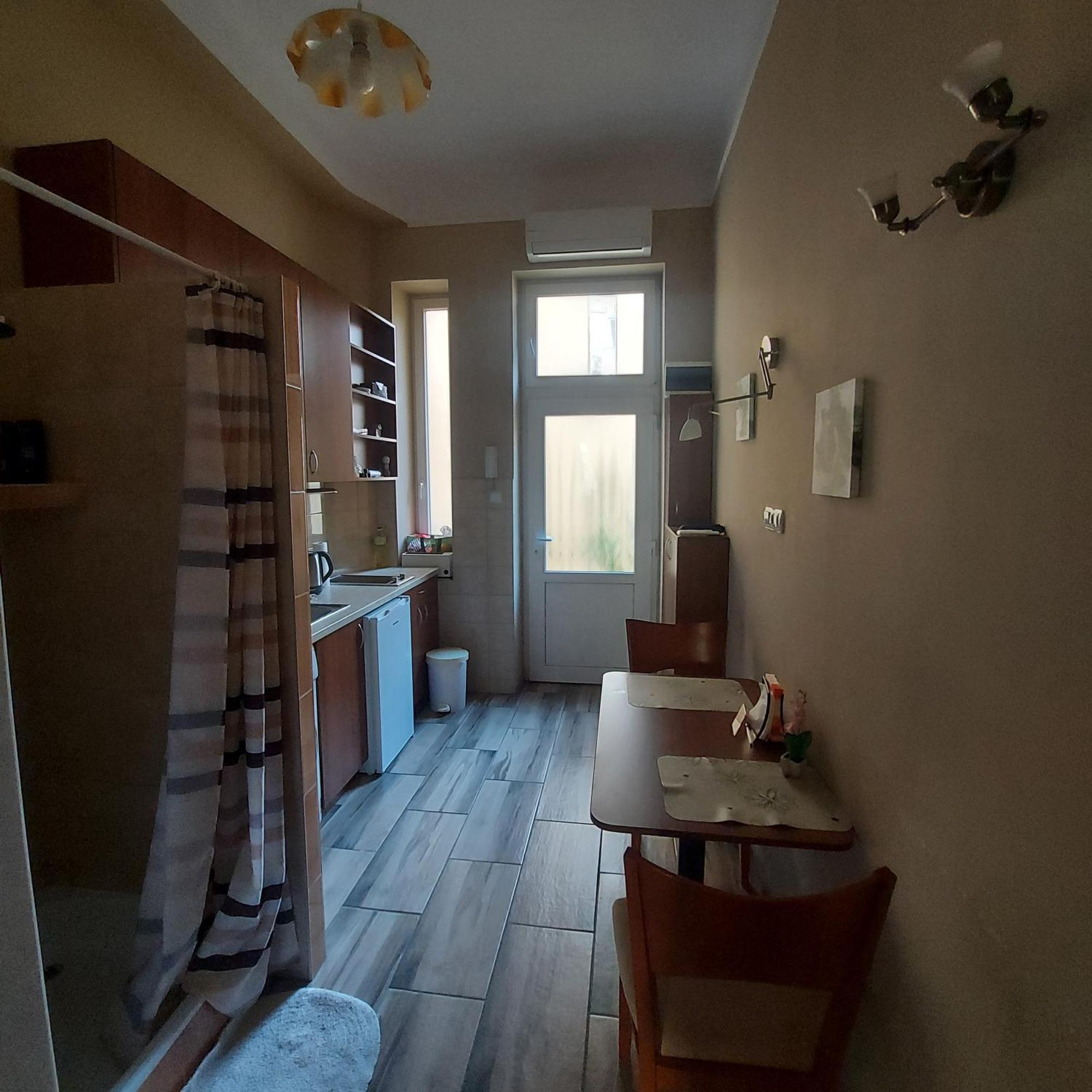 Cute Apartment Close To The Center Budapest Ngoại thất bức ảnh