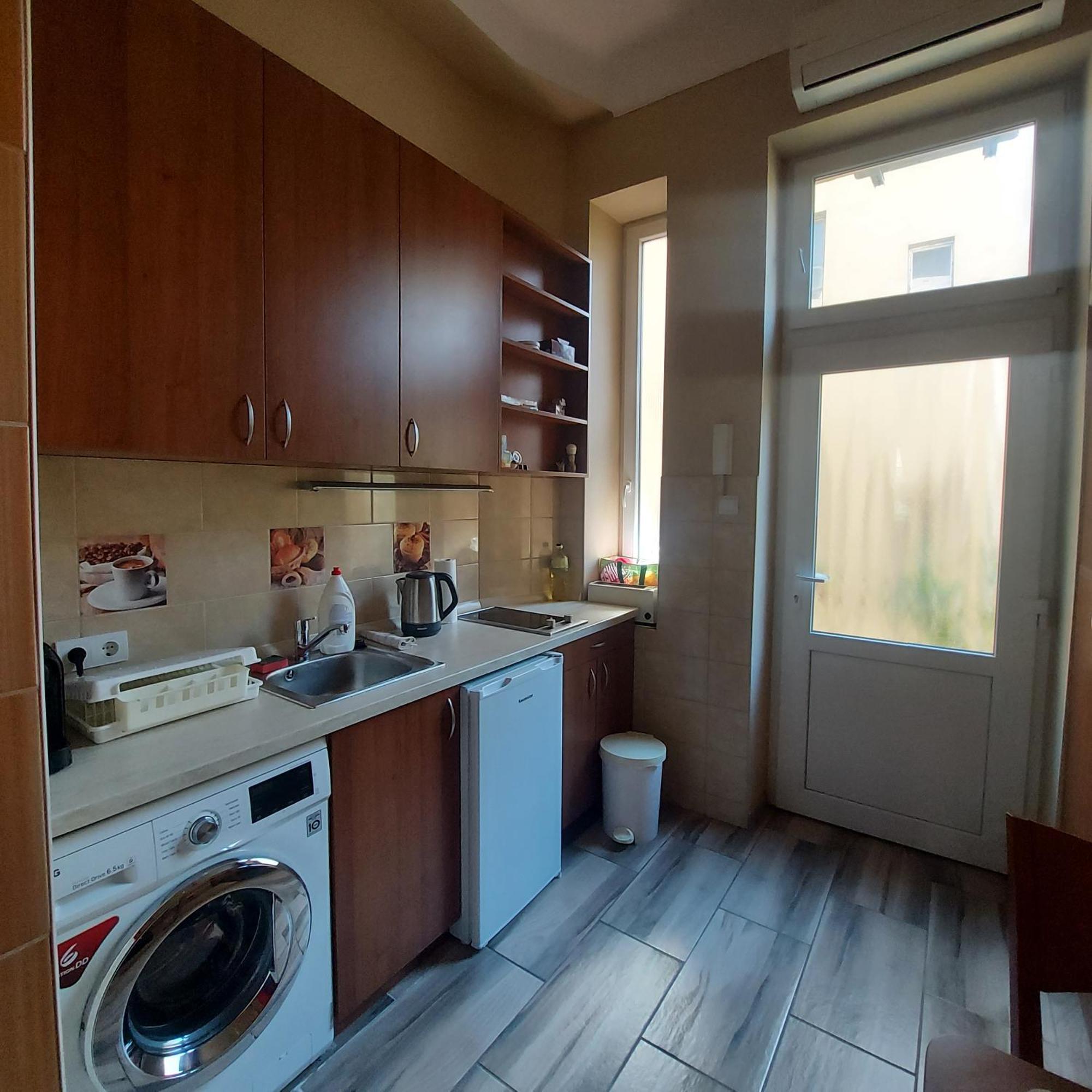 Cute Apartment Close To The Center Budapest Ngoại thất bức ảnh